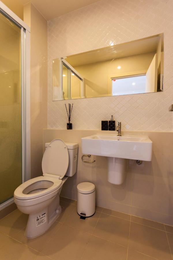 Town 1 Bedroom Luxury Facilities, The Base Downtown Aparthotel *