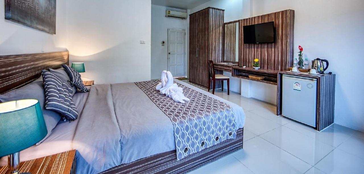 Coconut Hotel Patong