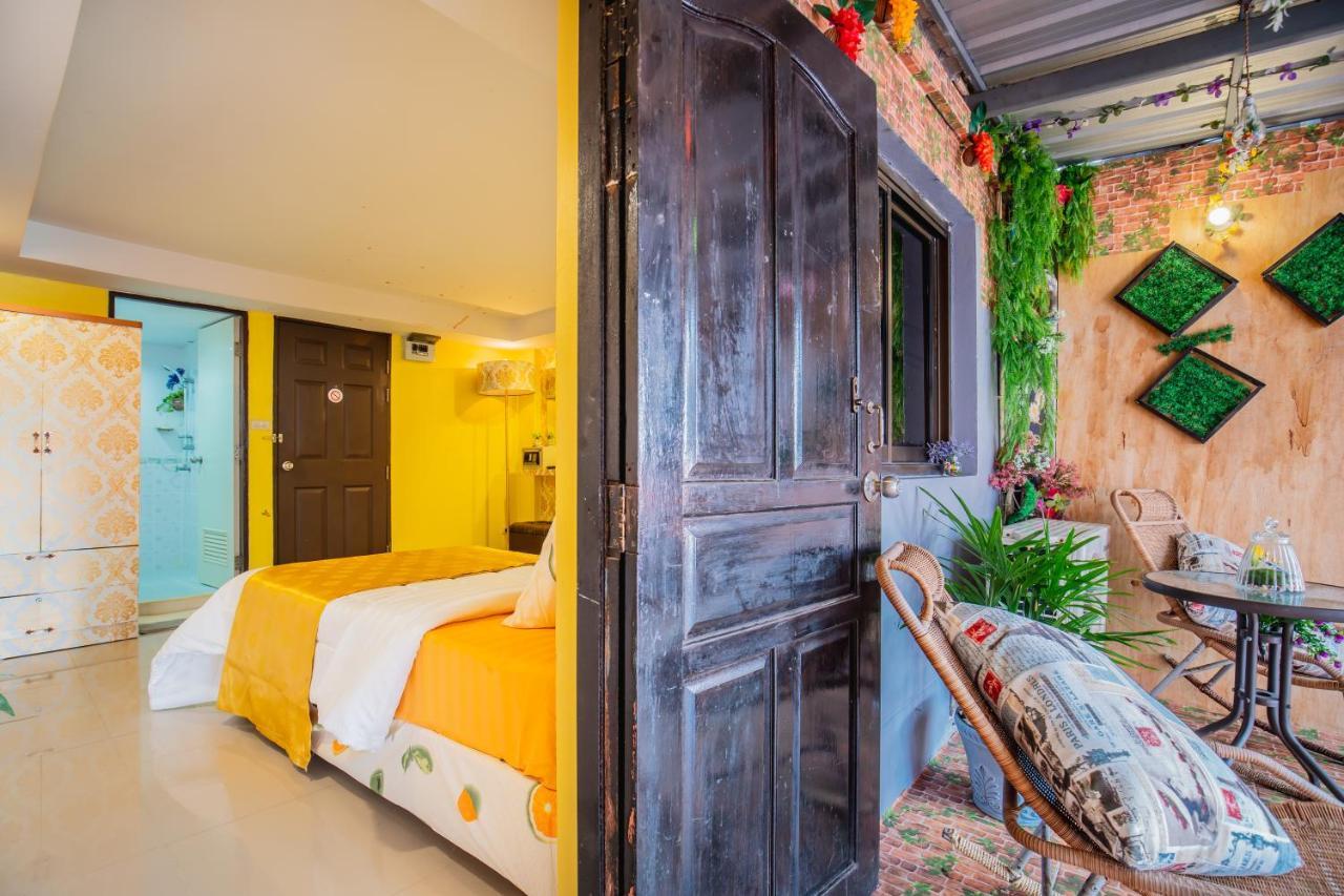 Menulis Coolly House Bed & Breakfast 3*