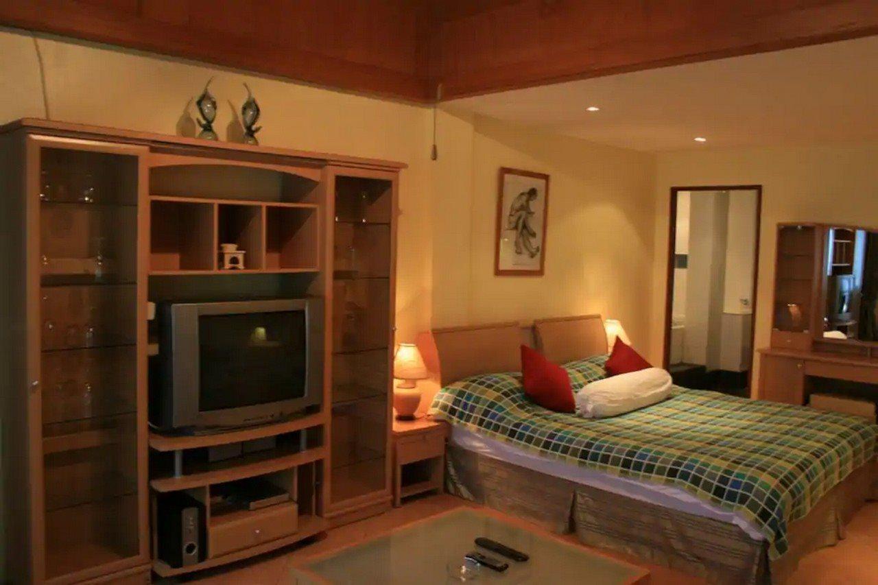 Aquarius Gay & Sauna Patong