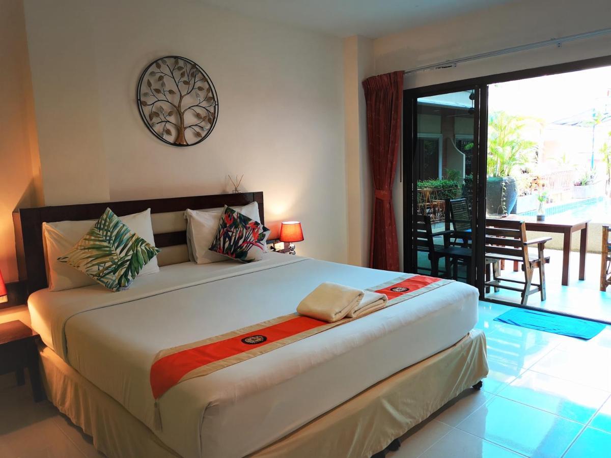 Seven Seas Patong