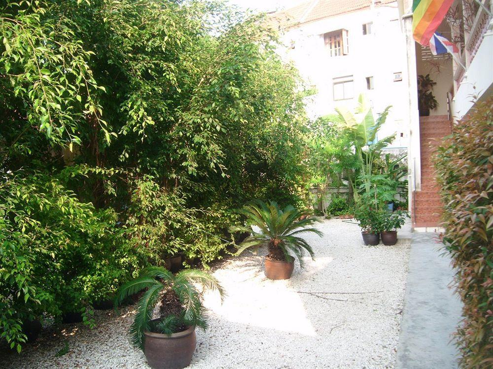 Peace Hostel