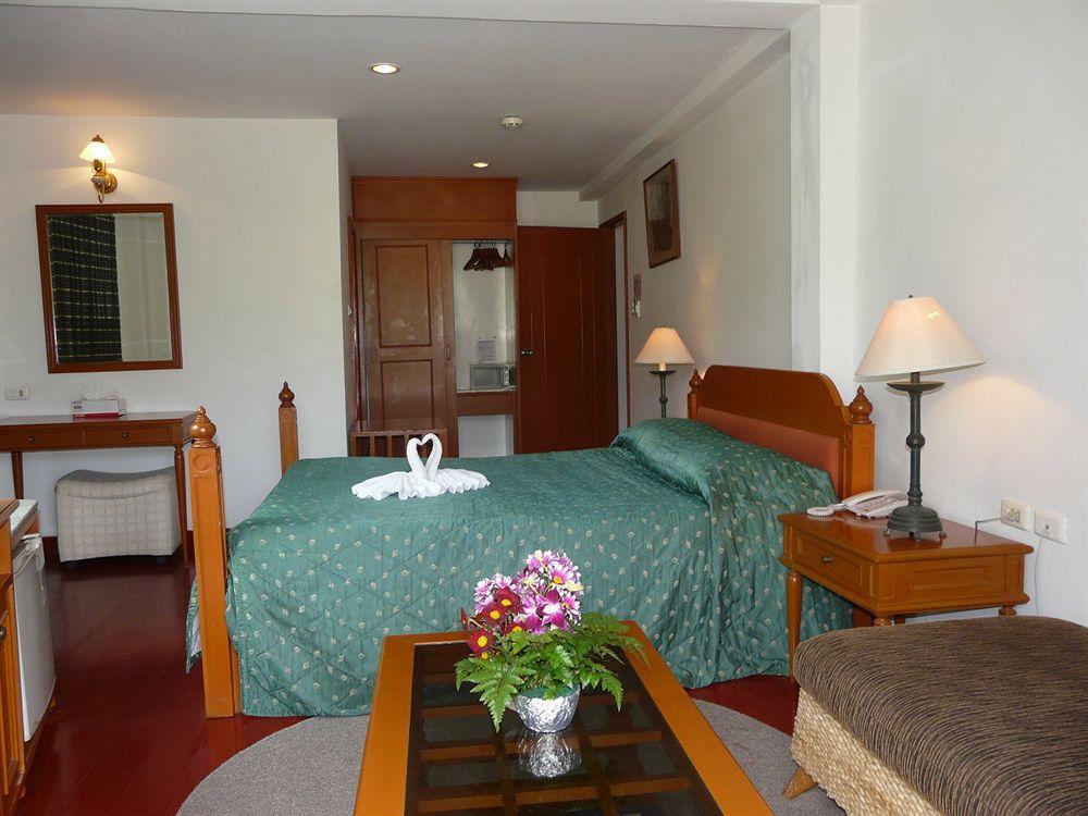 Hotel Orchid And Kalim Bay