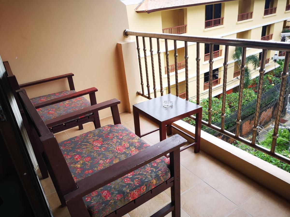 Hotel Seven Seas 3*