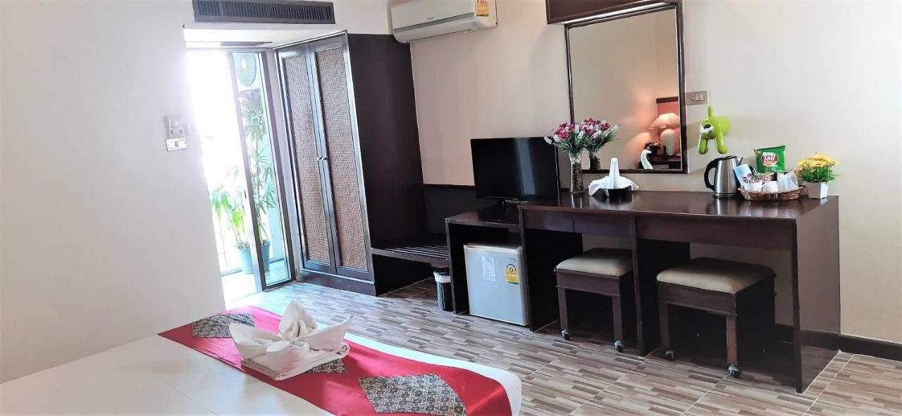 Hotel La Moon At - Sha Extra Phuket
