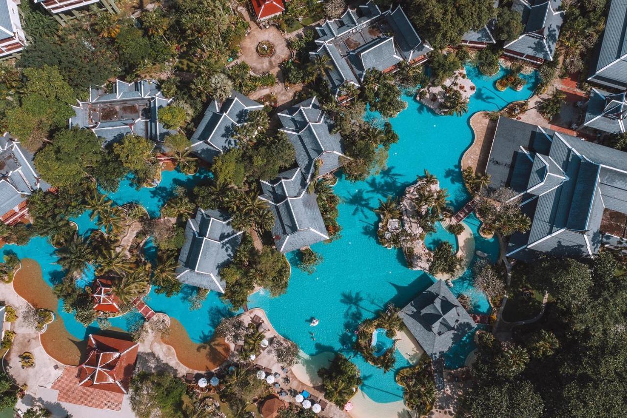 Resort Thavorn Beach Village & Spa Phuket