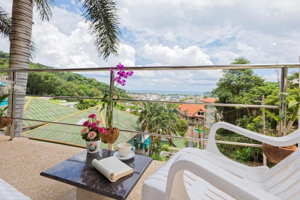 Mountain Seaview Luxury 3*