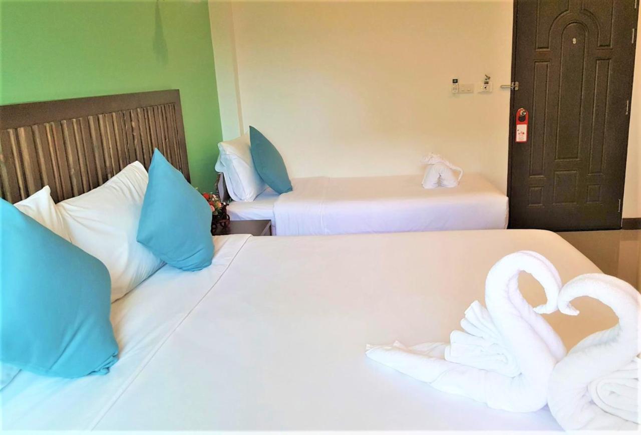Bs Airport At Phuket Hotel Nai Yang Beach