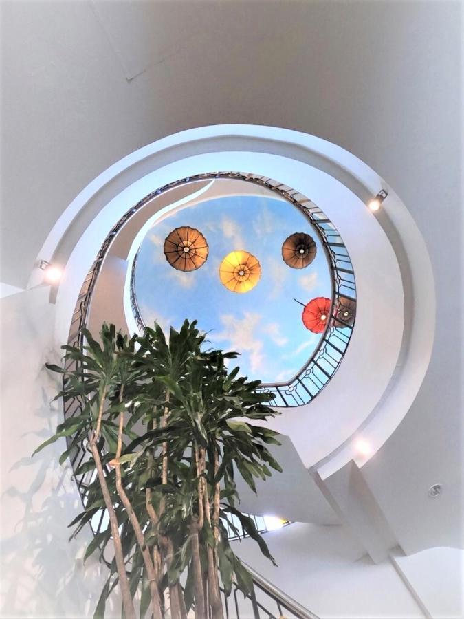 I Pavilion 4*