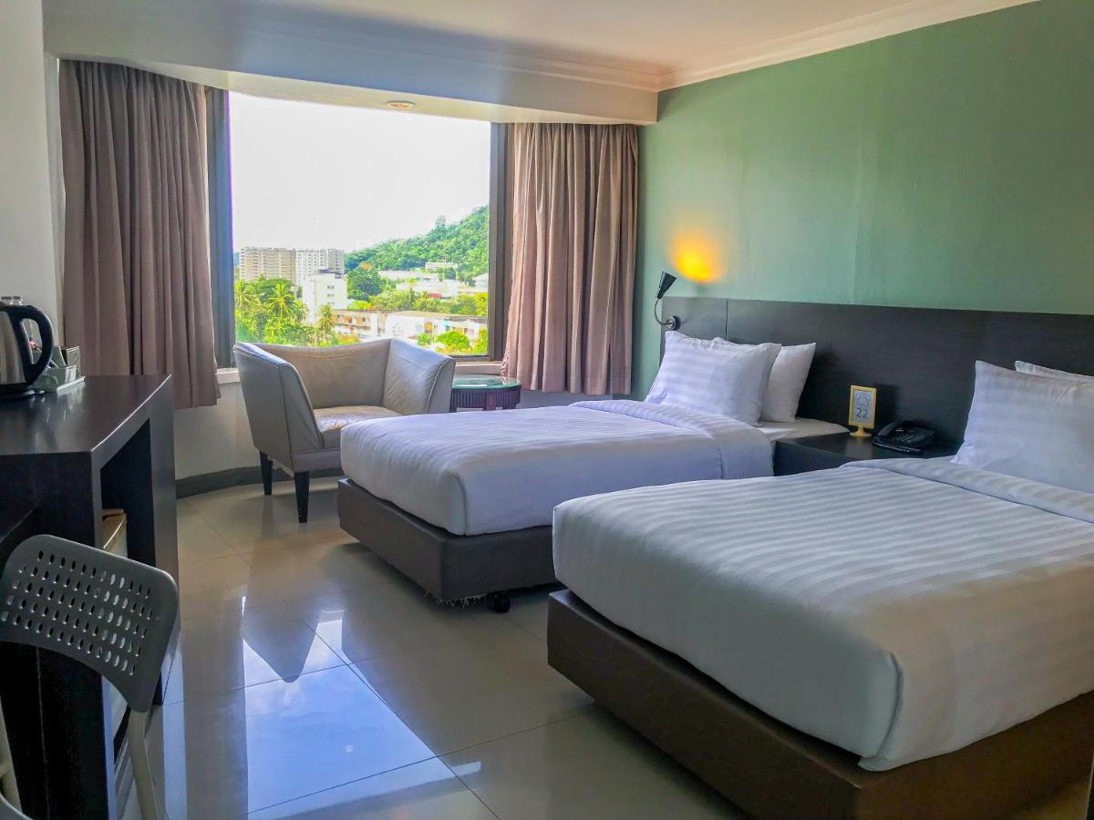 I Pavilion 4*