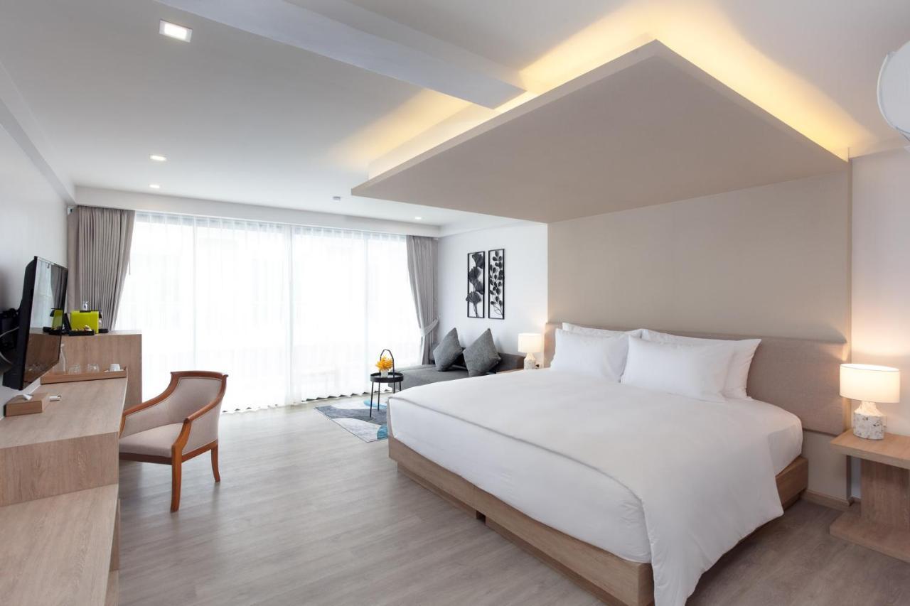 Anona Beachfront Phuket Resort-sha Extra Hotel 4*