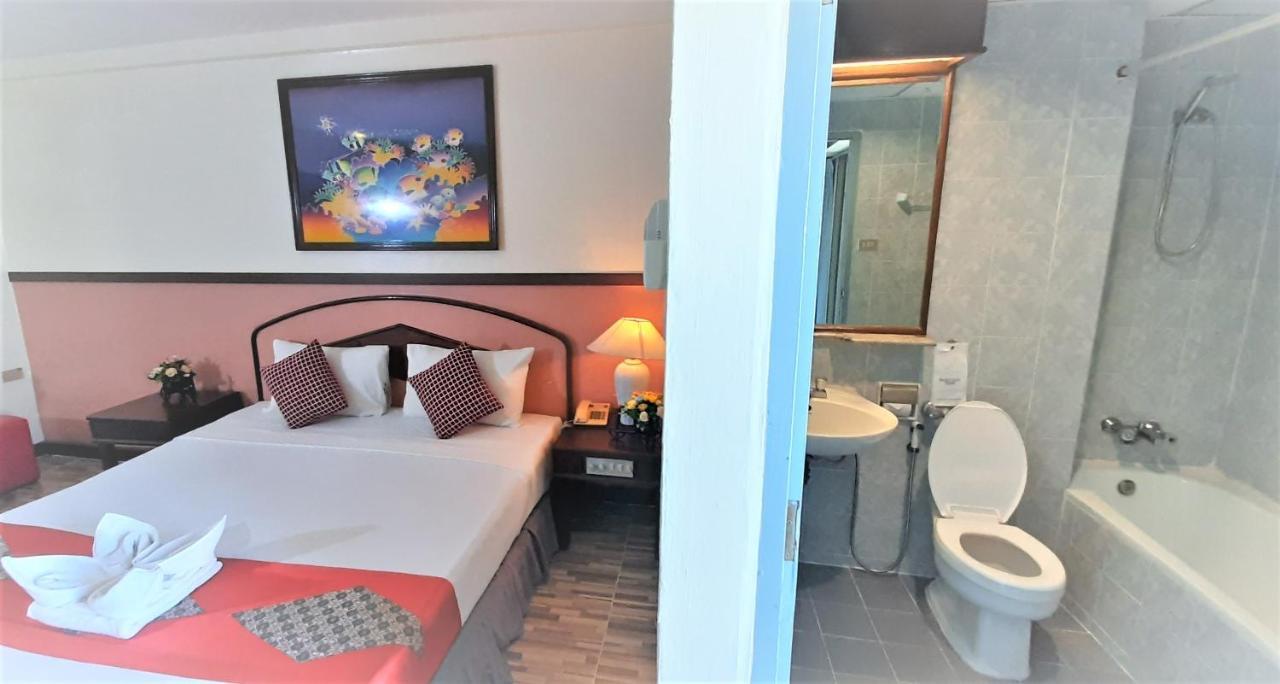 D2 Lamoon Resotel Hostel