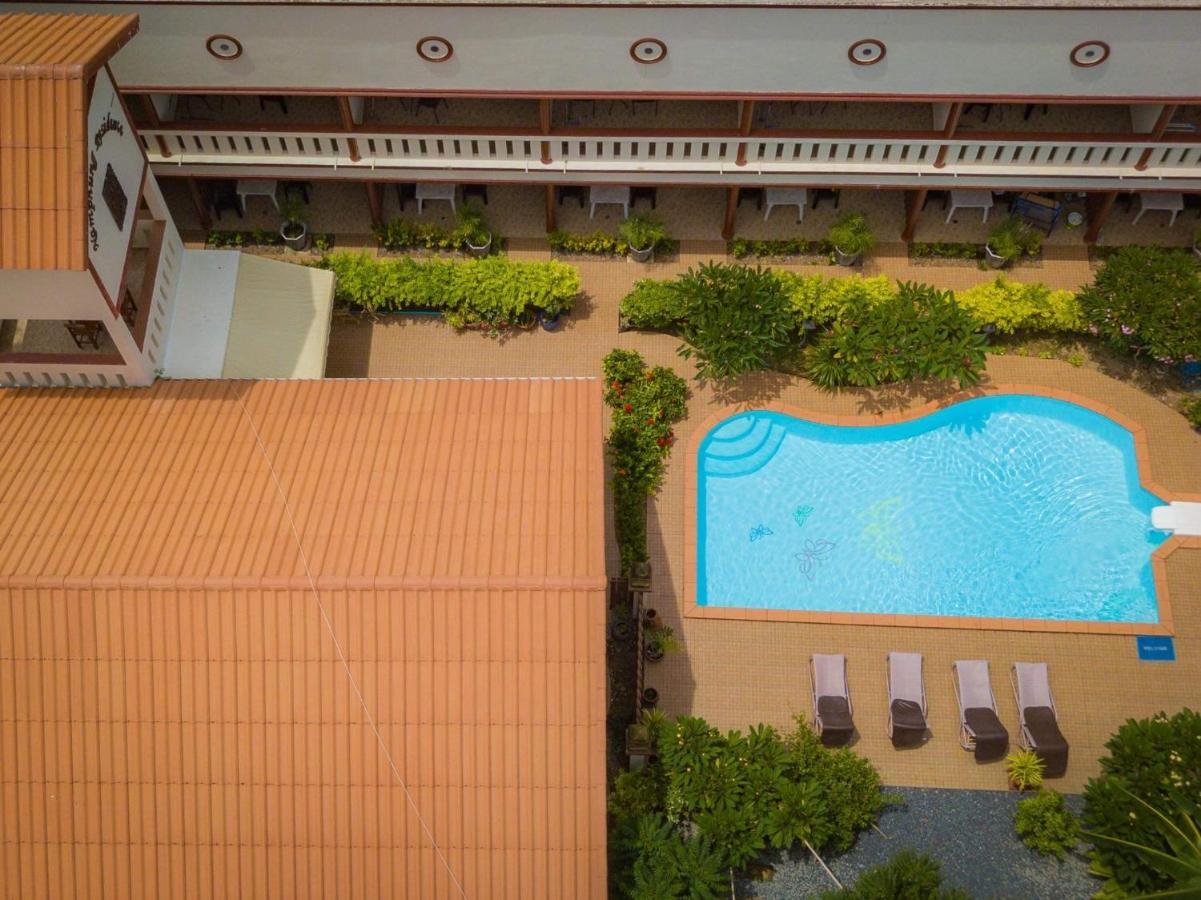 Namphung Phuket Boutique Aparthotel 4*