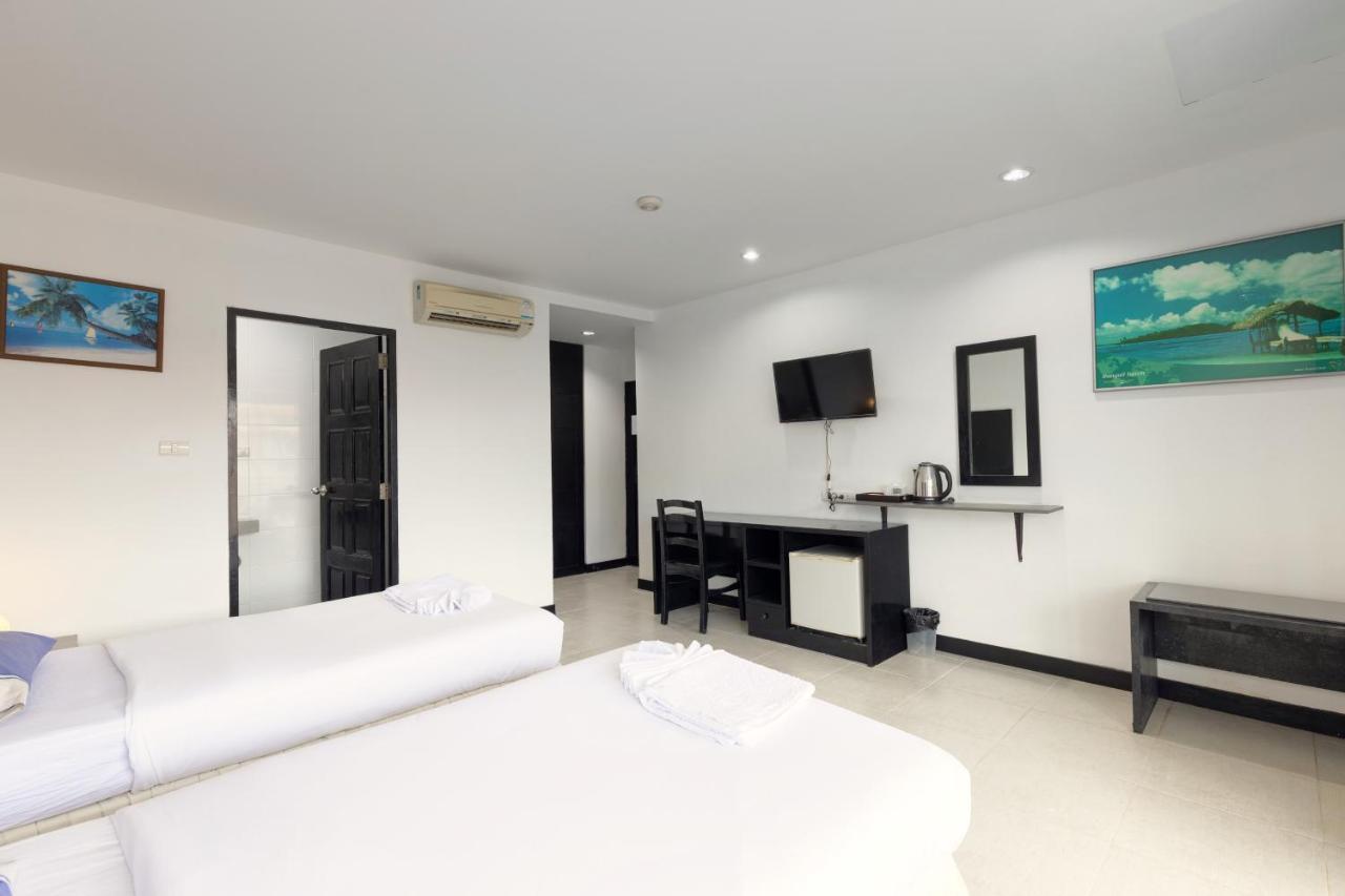 Noble House - 200 Meters Patong Gasthof 3*
