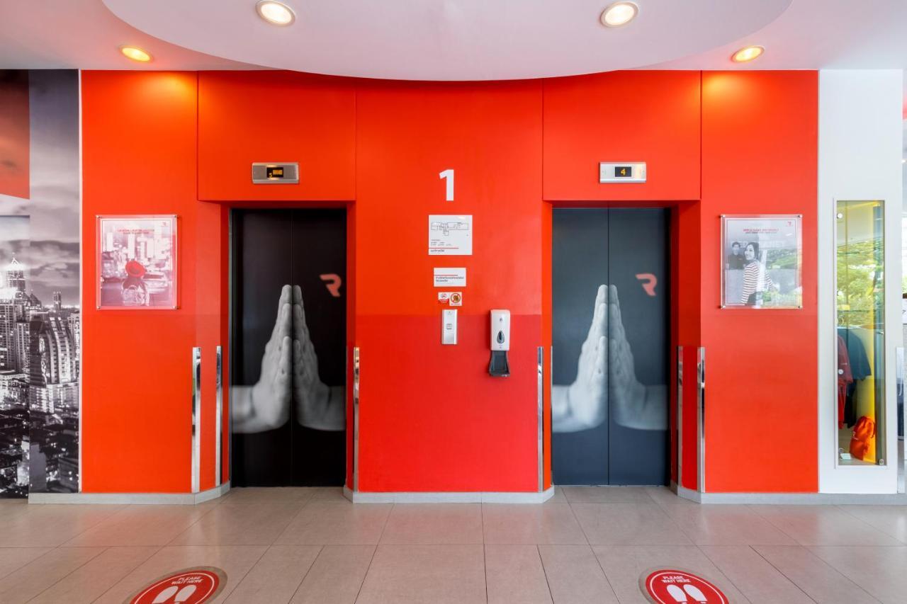 Red Planet Phuket 3*
