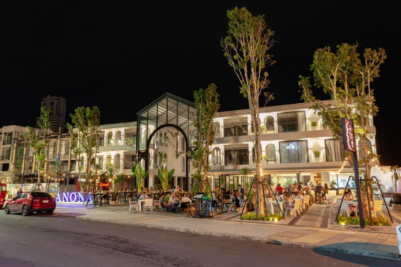 Anona Beachfront Phuket Resort-sha Extra 4*