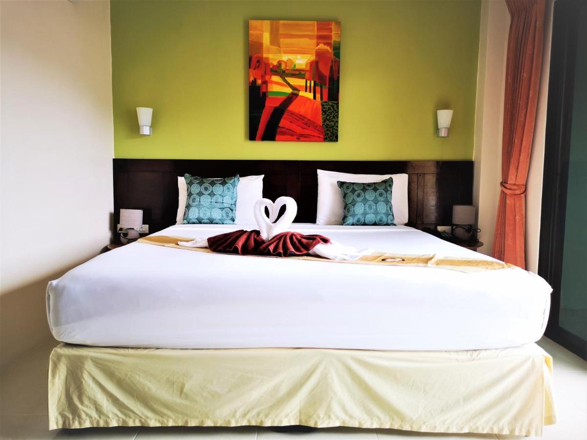 Hotel Seven Seas