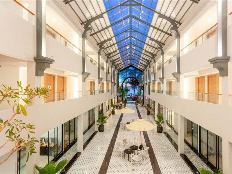 Anona Beachfront Phuket Resort-sha Extra 4* Patong