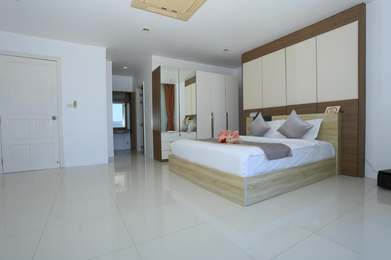 Villa Seaview 芭东海景3卧别墅 5分钟到江西冷 4bdr Pool