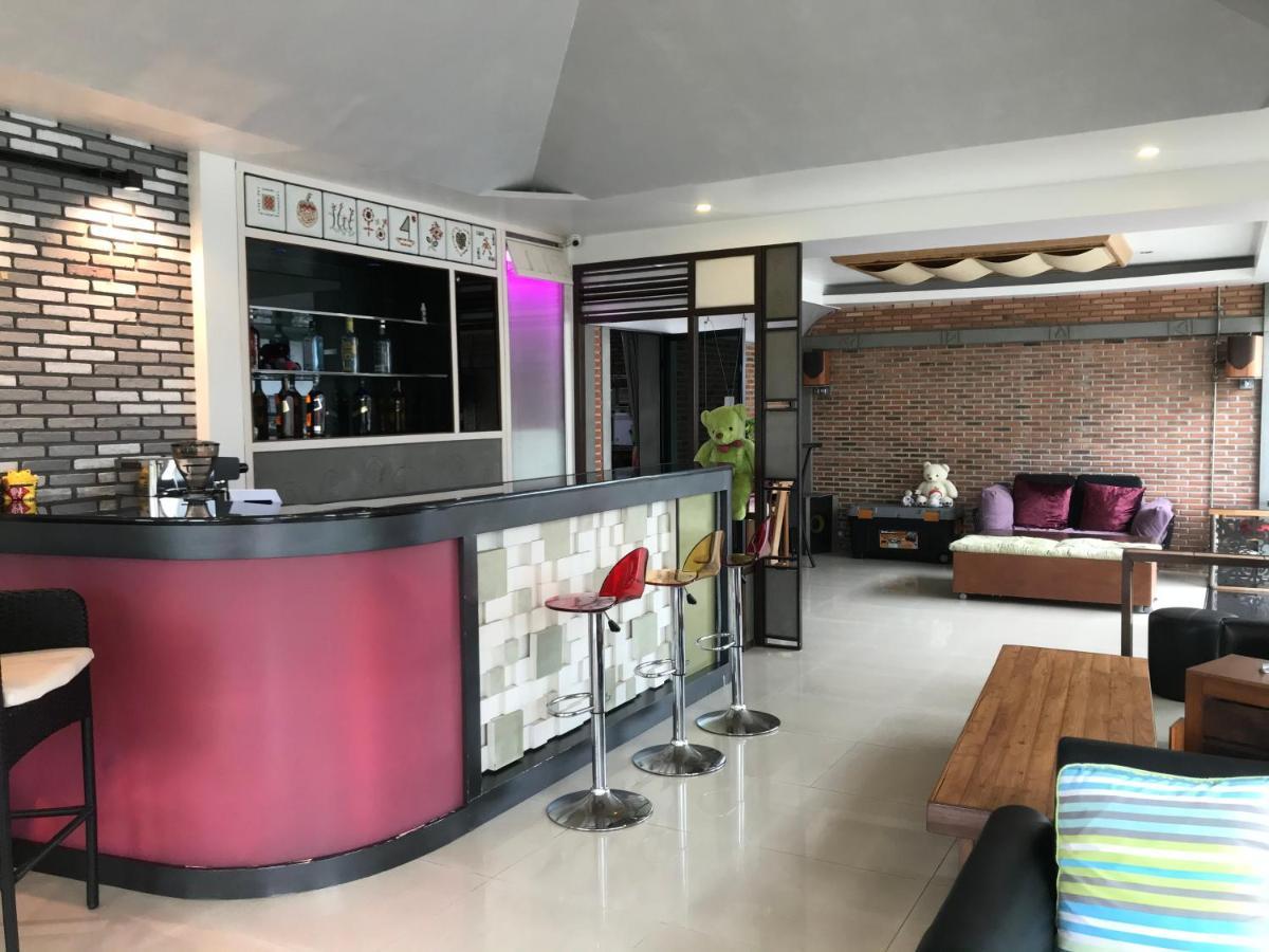 Cafe'@luv22 3* Phuket