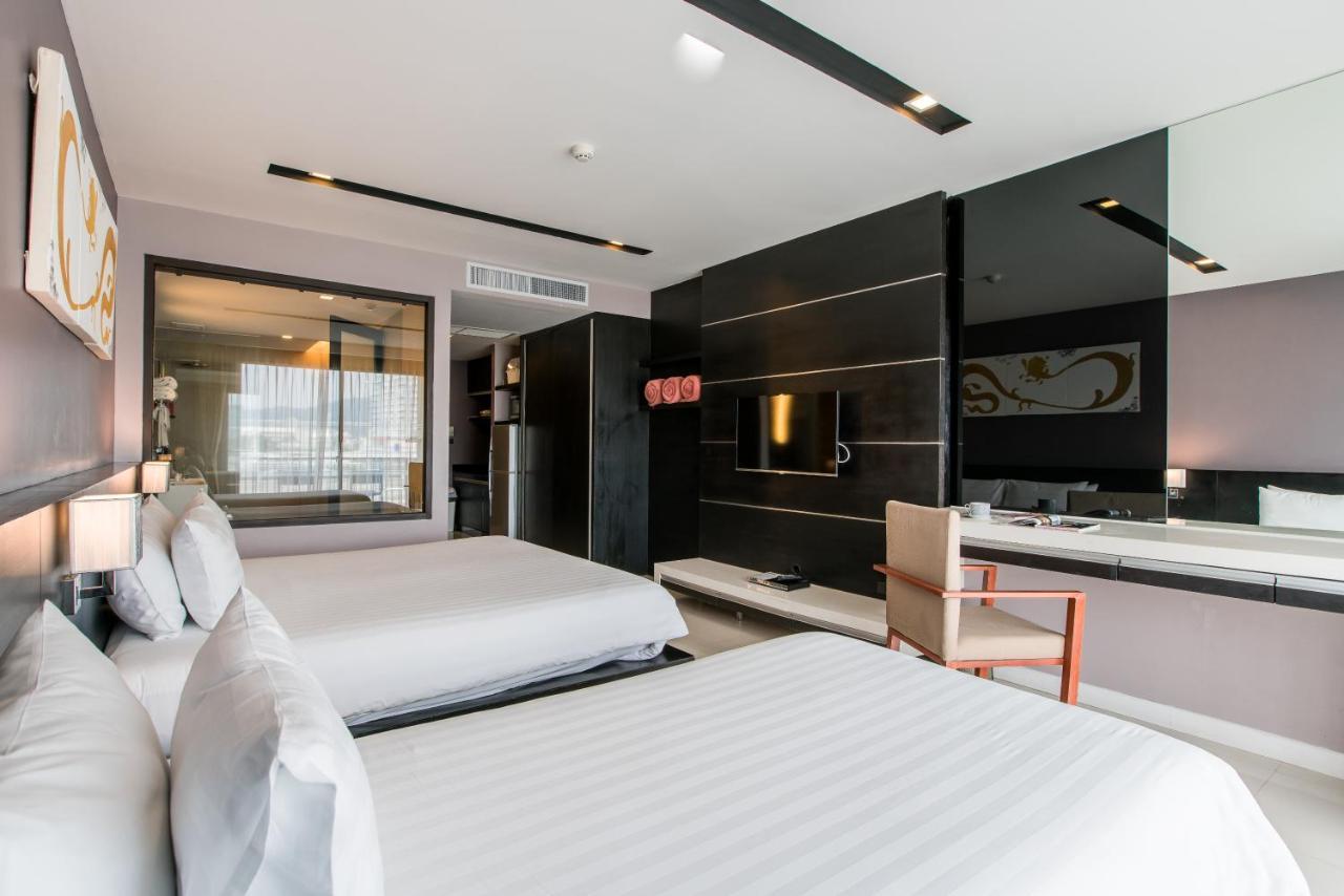 Large With Hot Tub Bath In Front Pa Tong Holiday home Patong