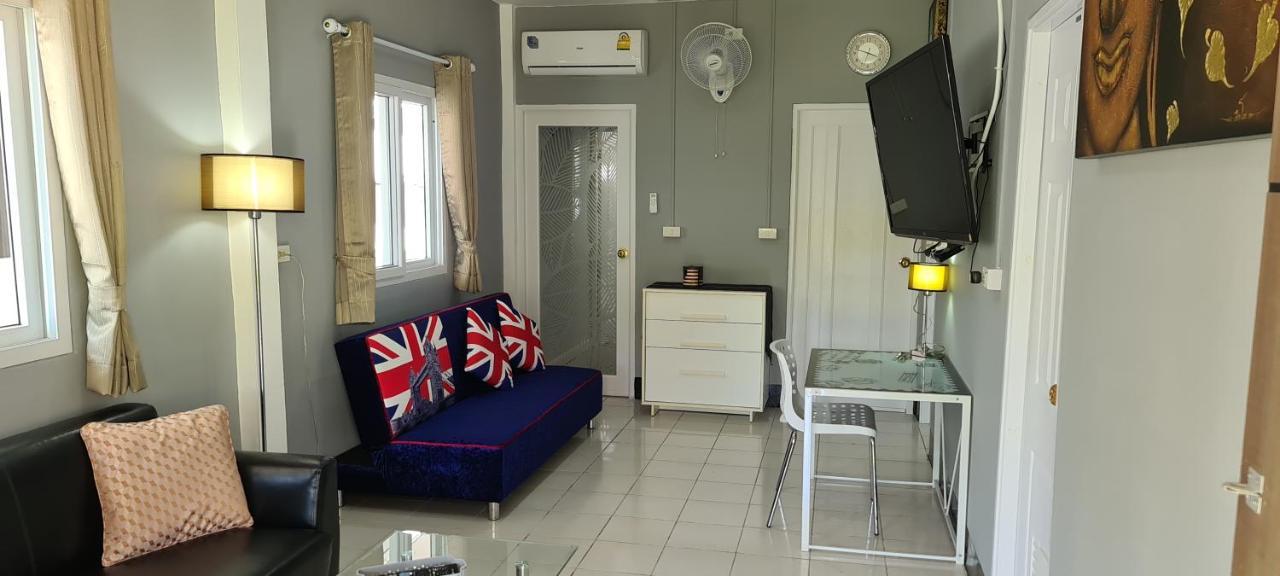 Vakantiehuis Homes Karon