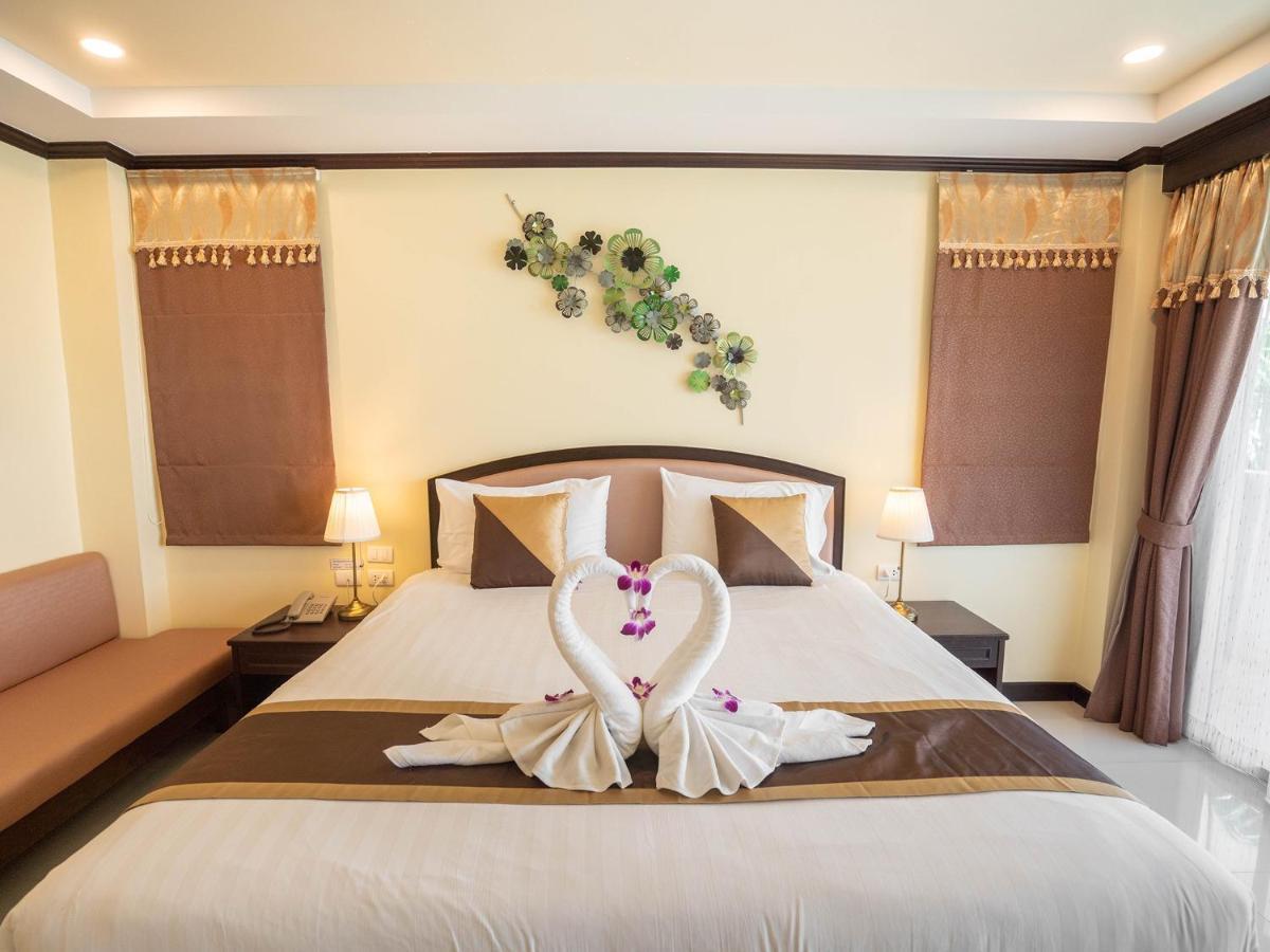 Hotel Baan Sailom Phuket - Sha Extra 3*
