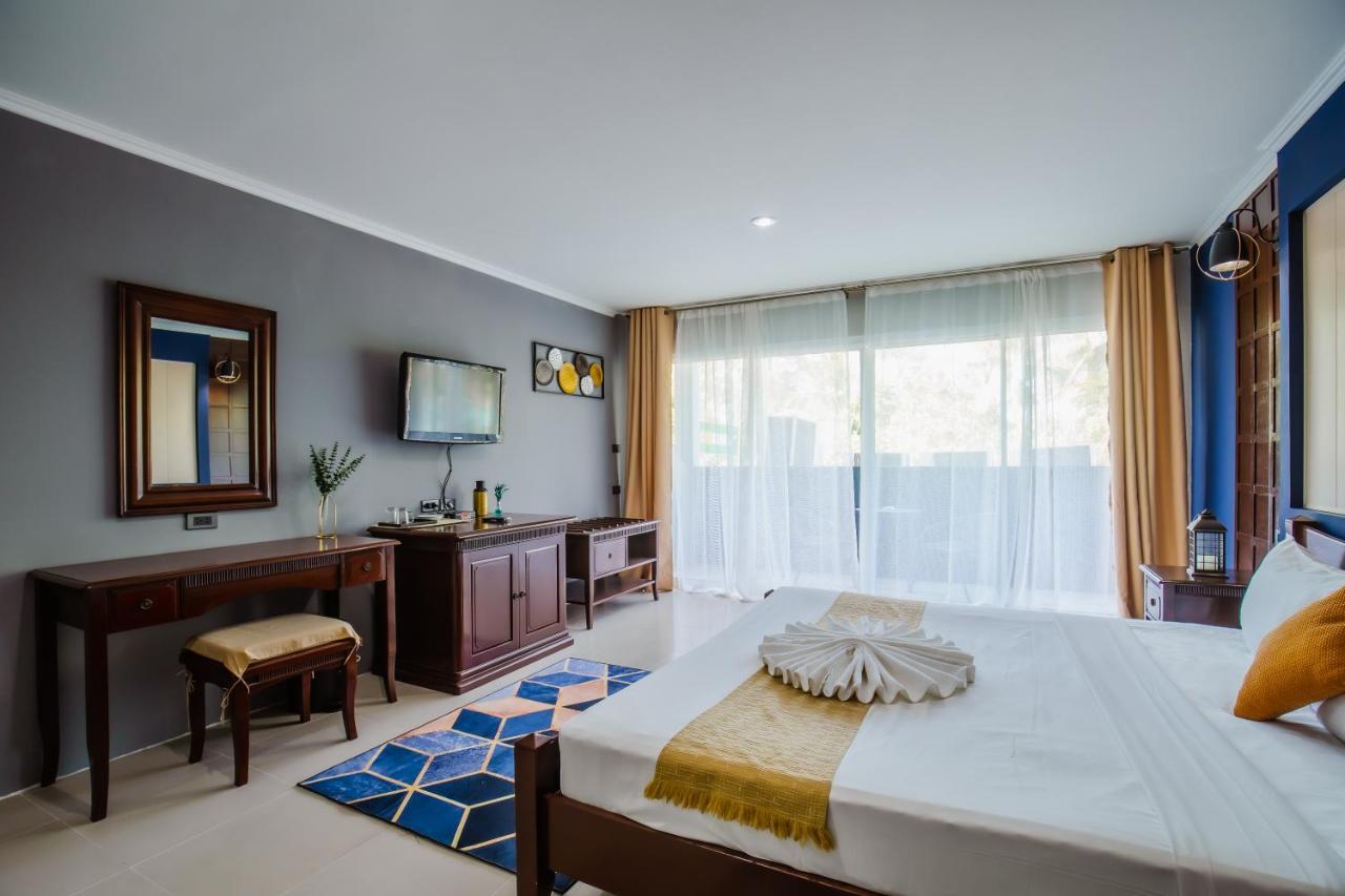 Time Out Hotel