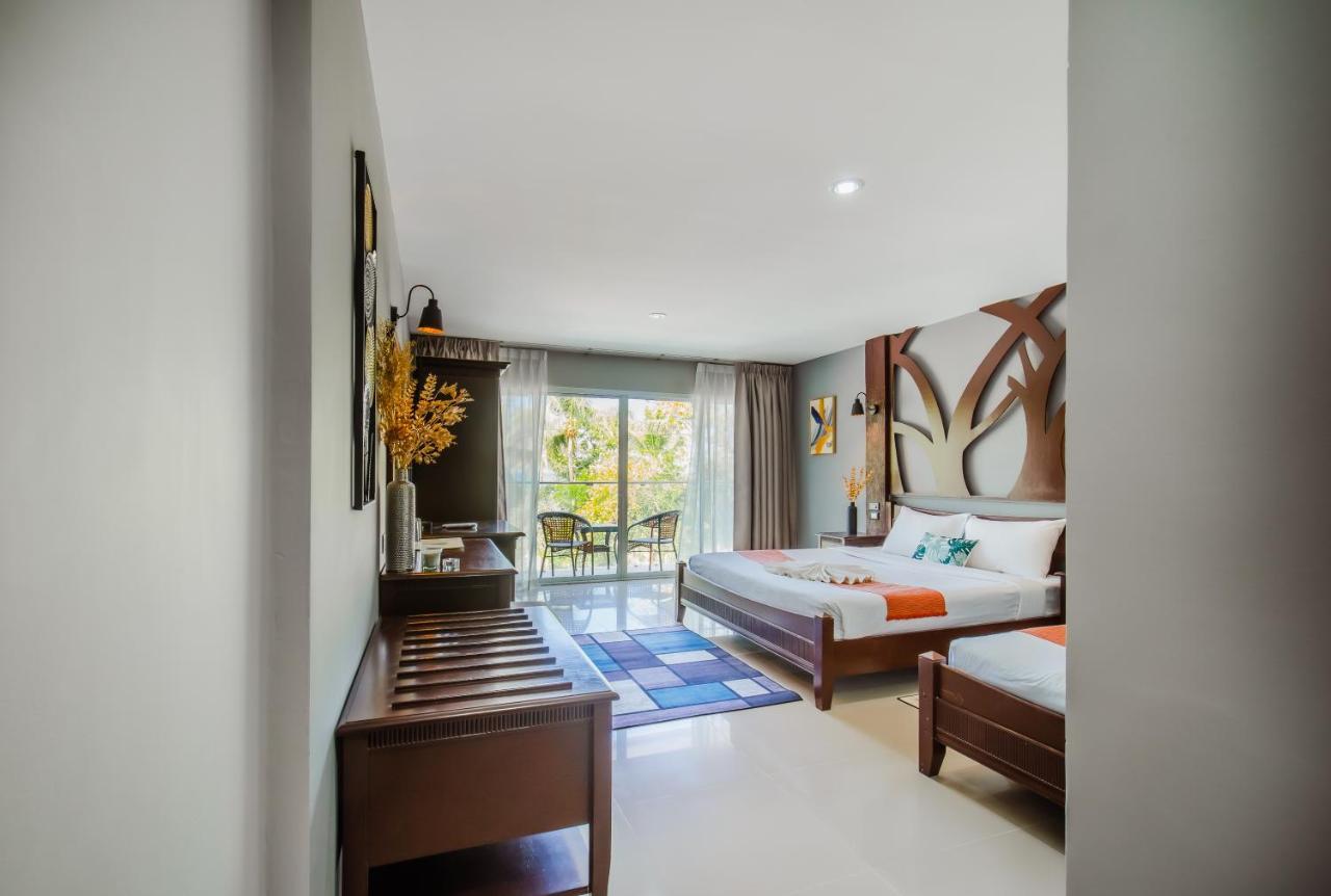 Time Out Hotel Patong