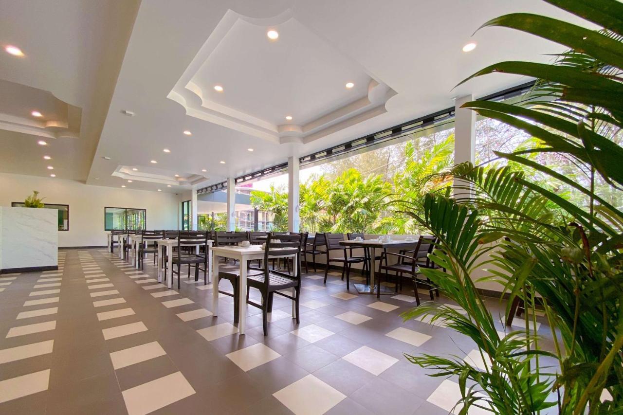 Western Phuket Ocean 3*