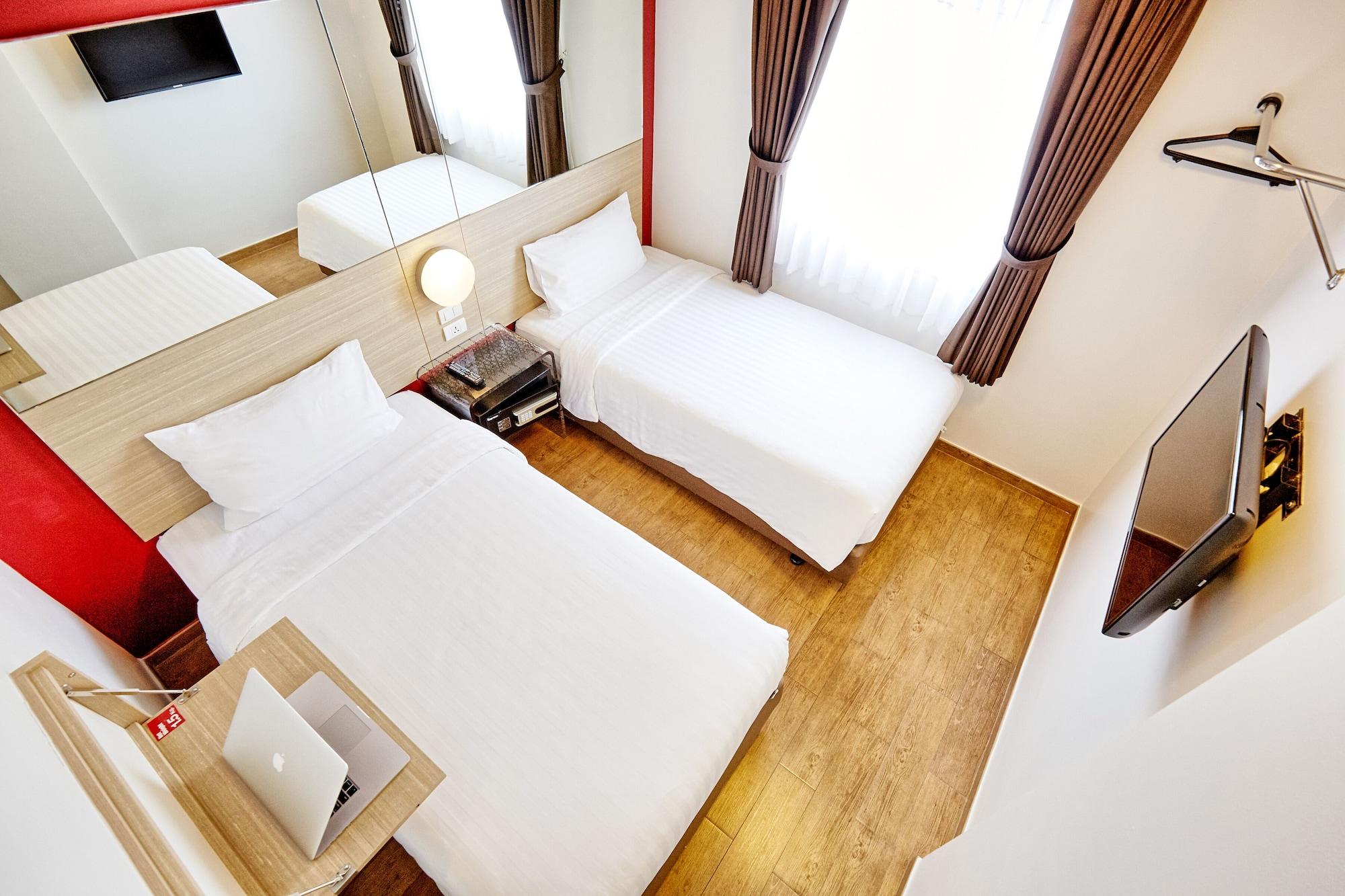 Red Planet Phuket Hotel 3*