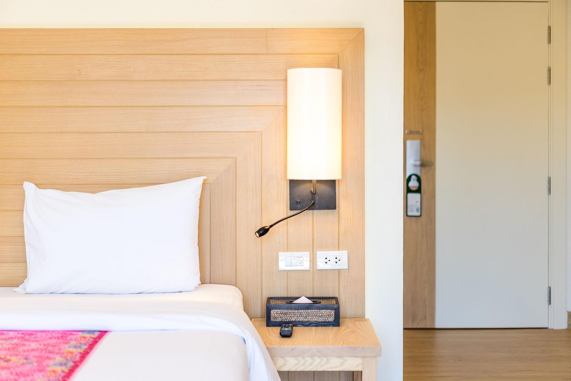 Baan Suwantawe Hotel 3*