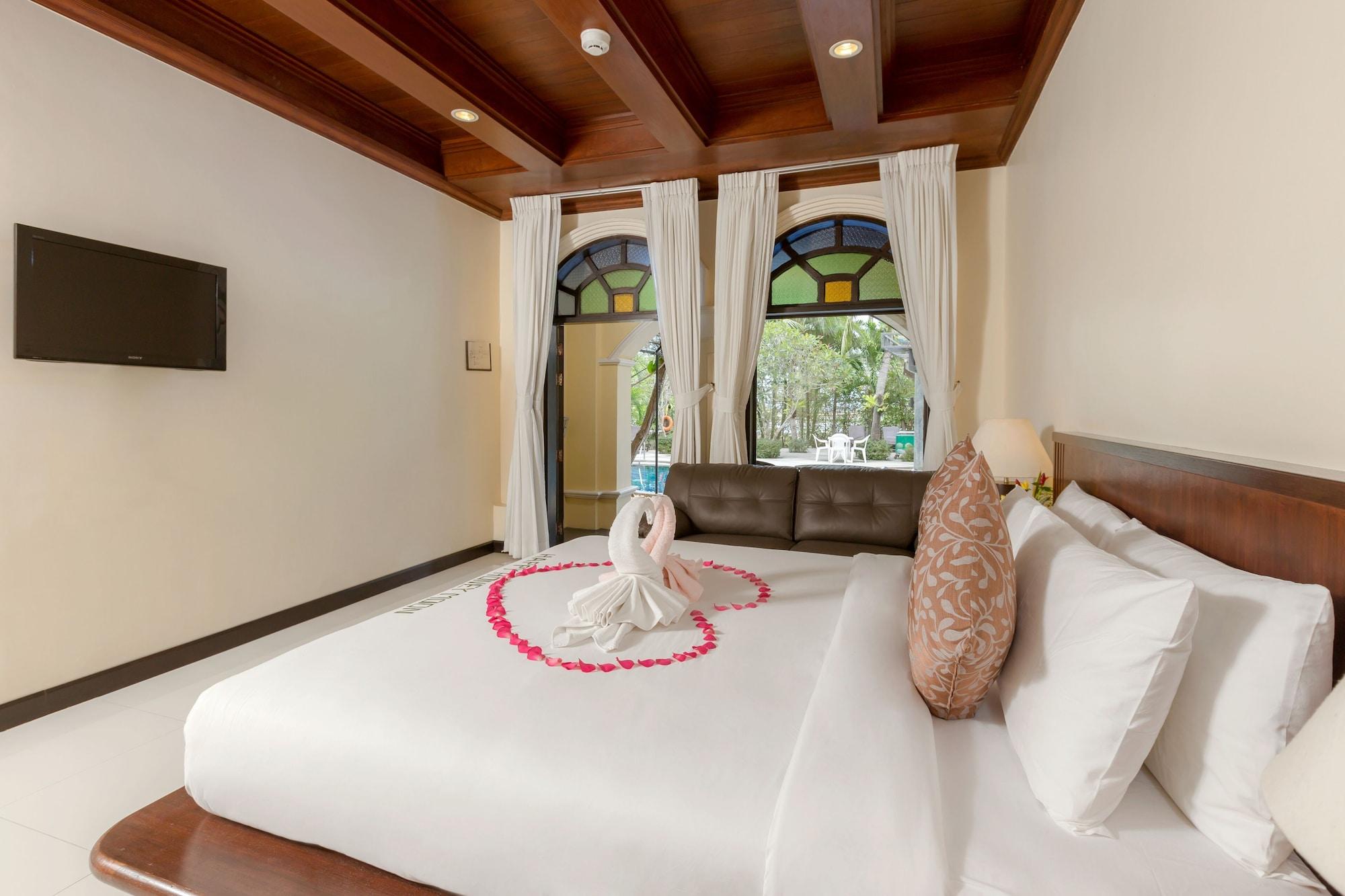 Resort The Front Village - Sha Plus Karon