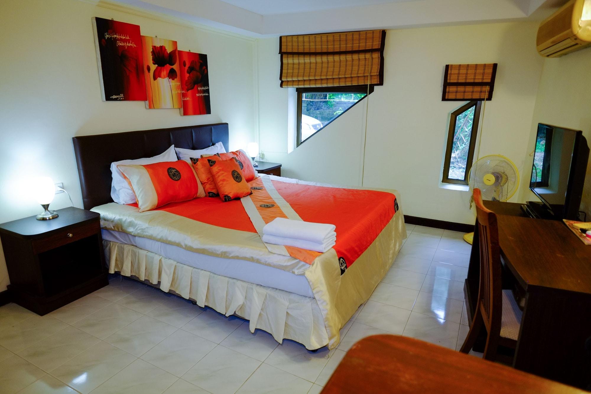 Gasthof Adonis Patong
