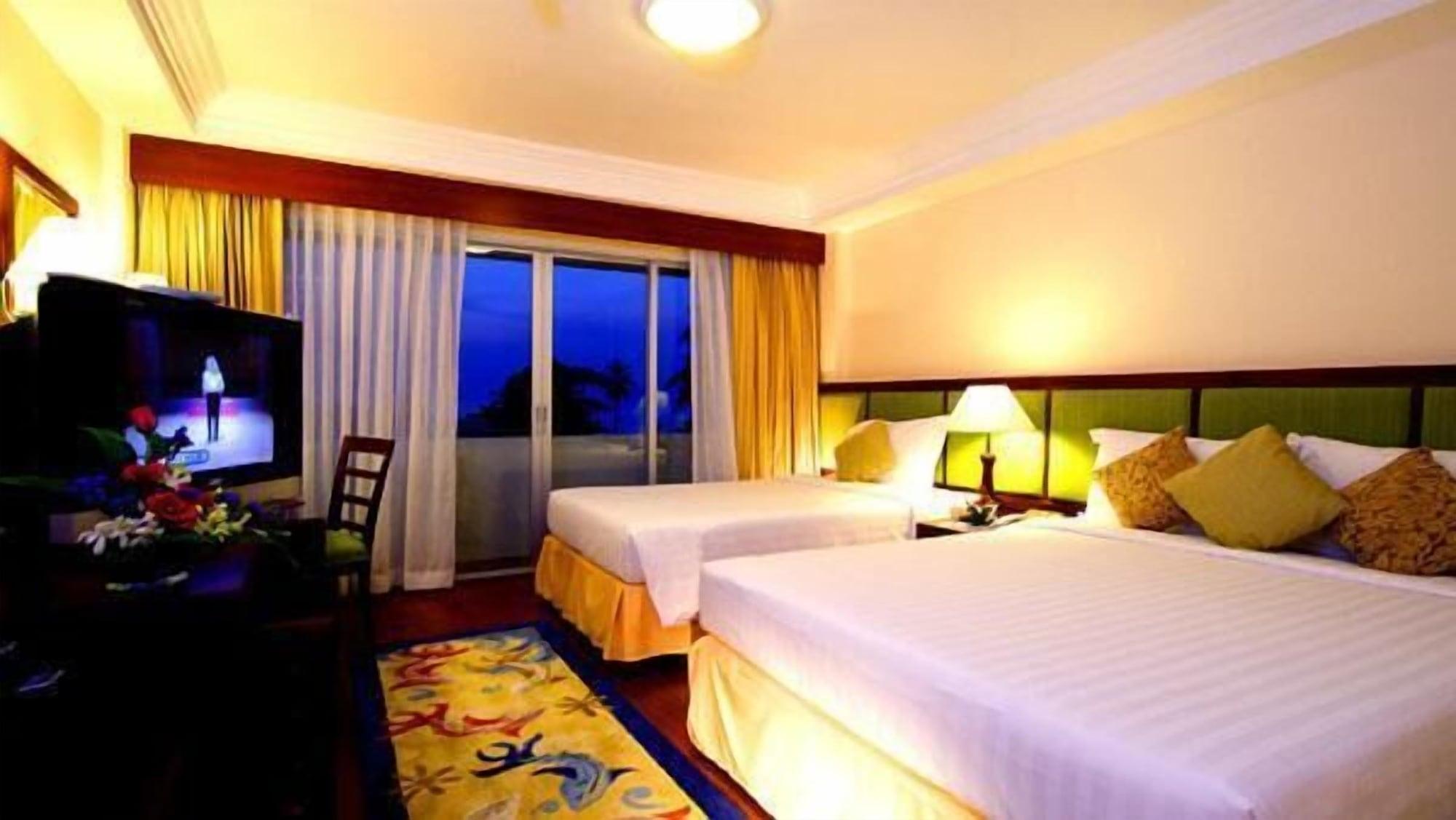 Hotel Kalim 3*