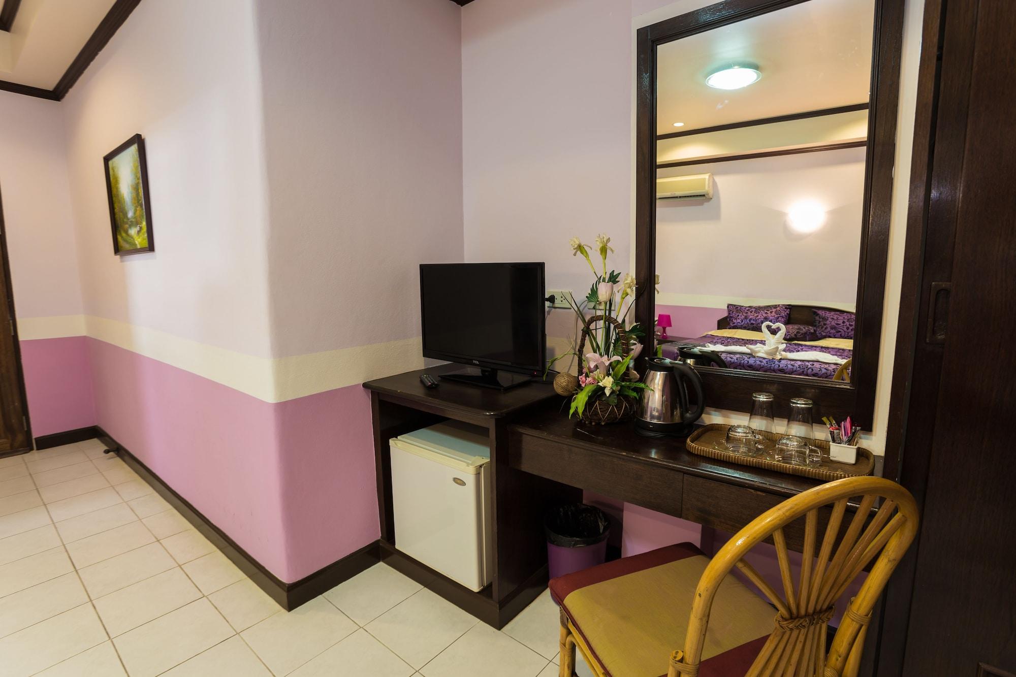 Grand Orchid Inn 2*