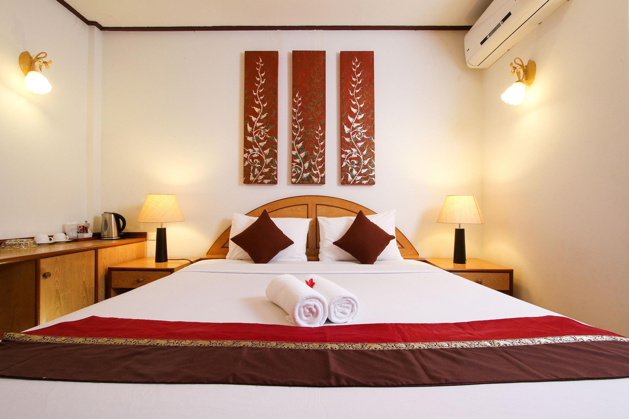 Eden & Phuket 4*