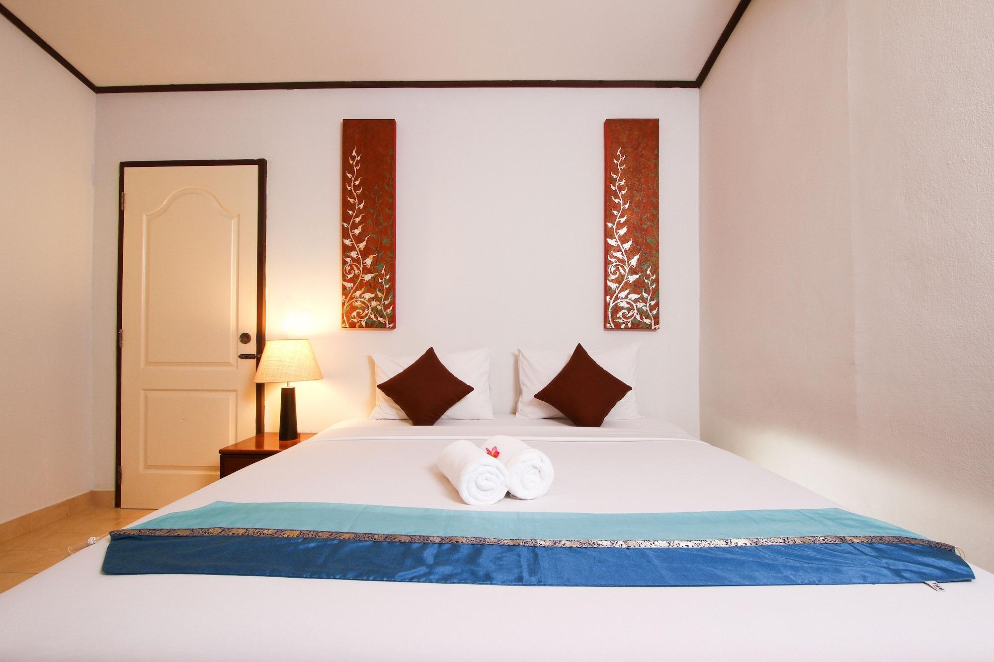 Resort Eden & Phuket