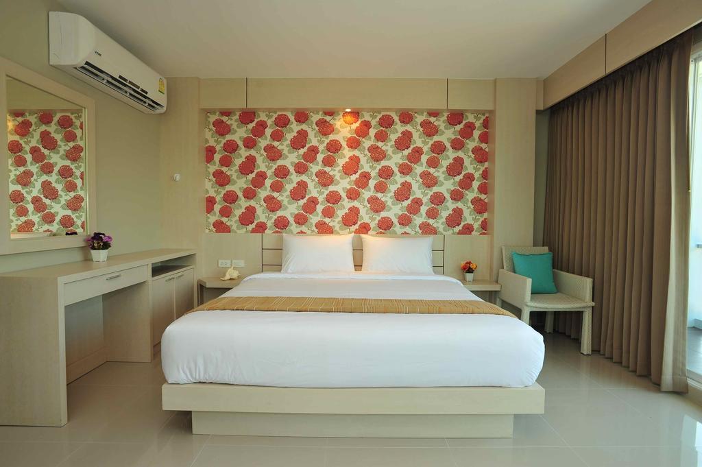 Apartment Chalong Front