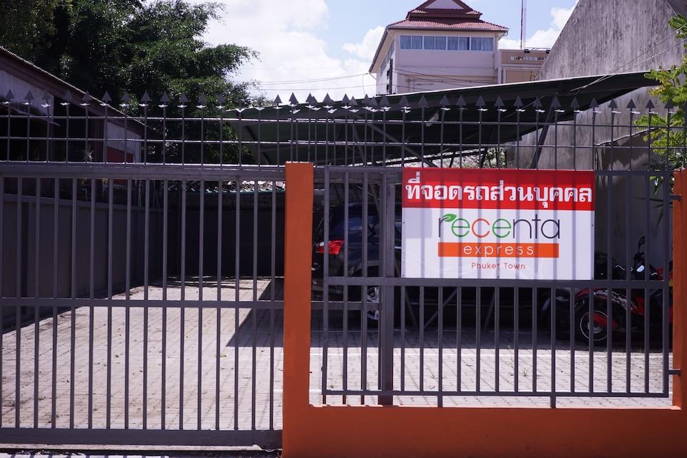 Recenta Style Town Hotel 3*