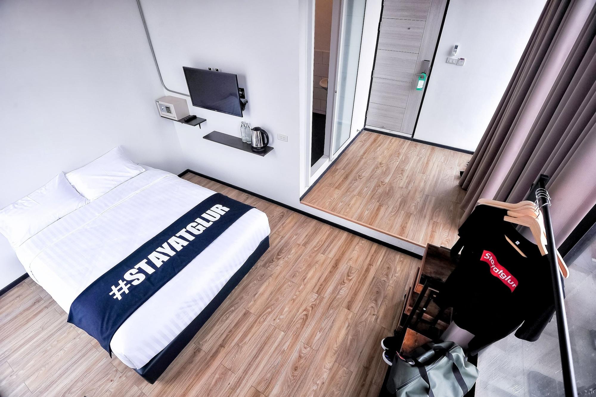 Hotel Glur Phuket 3*