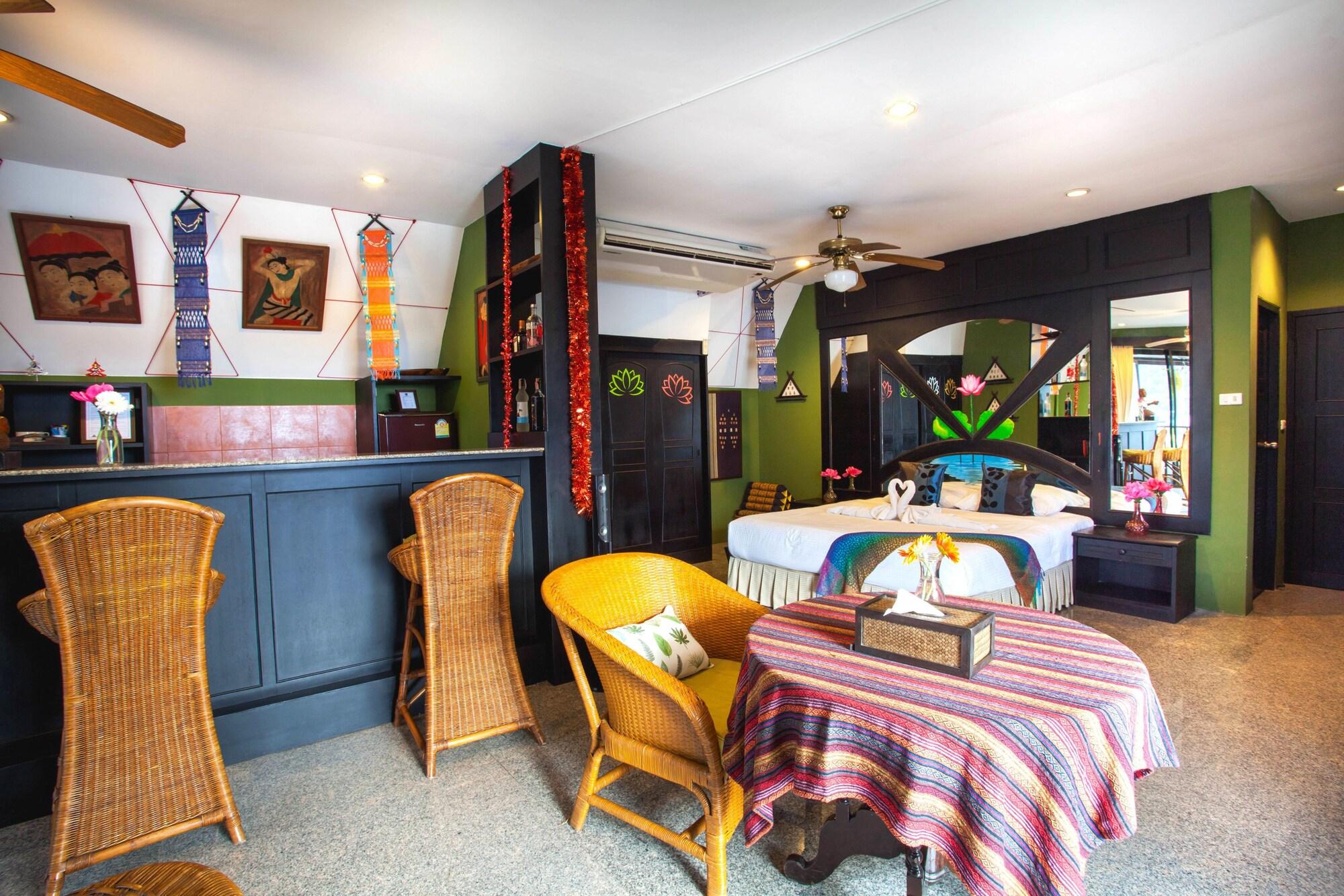 Kelly's Residency 3*
