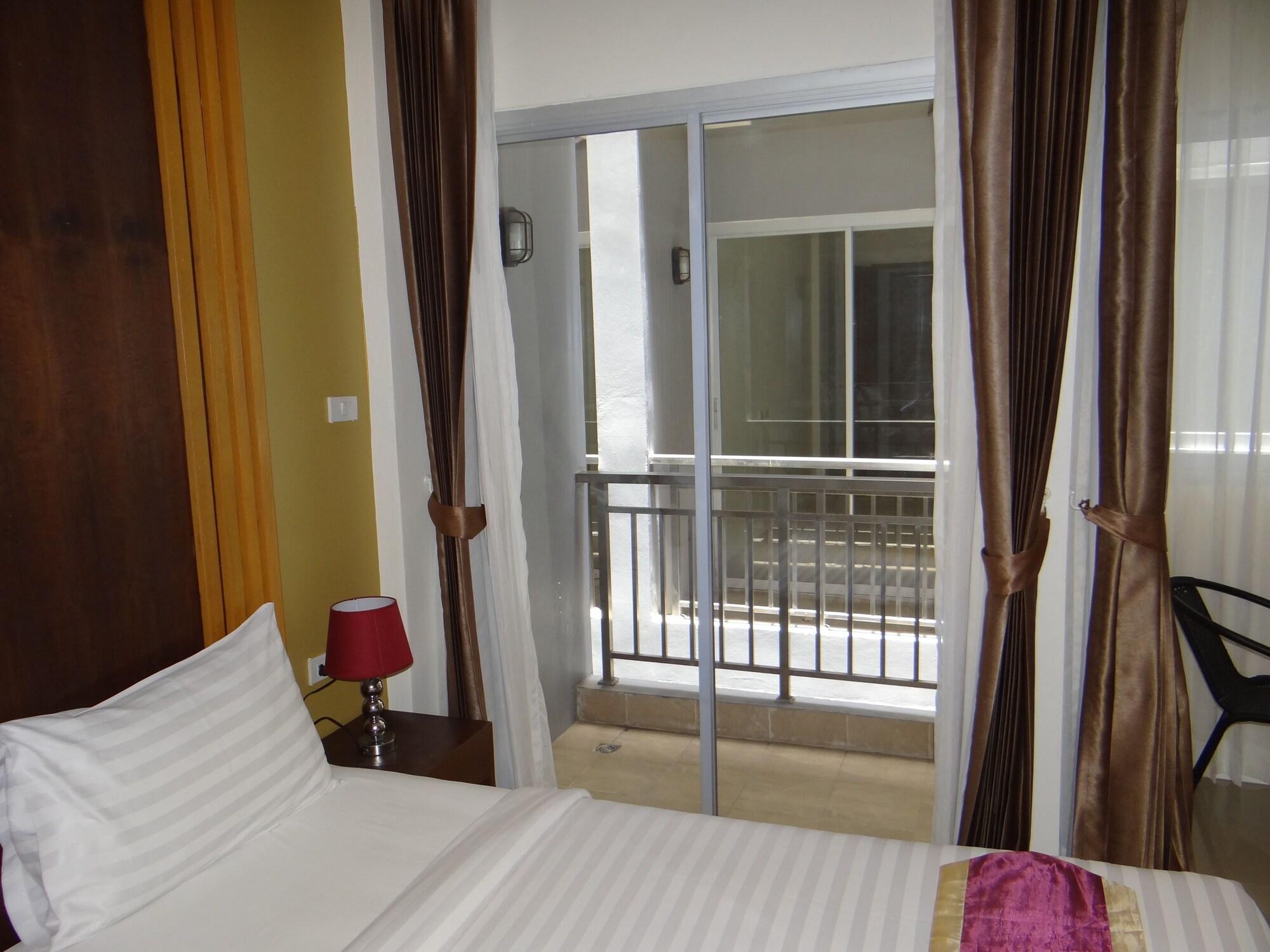 Hotel Tropical Sunset Patong