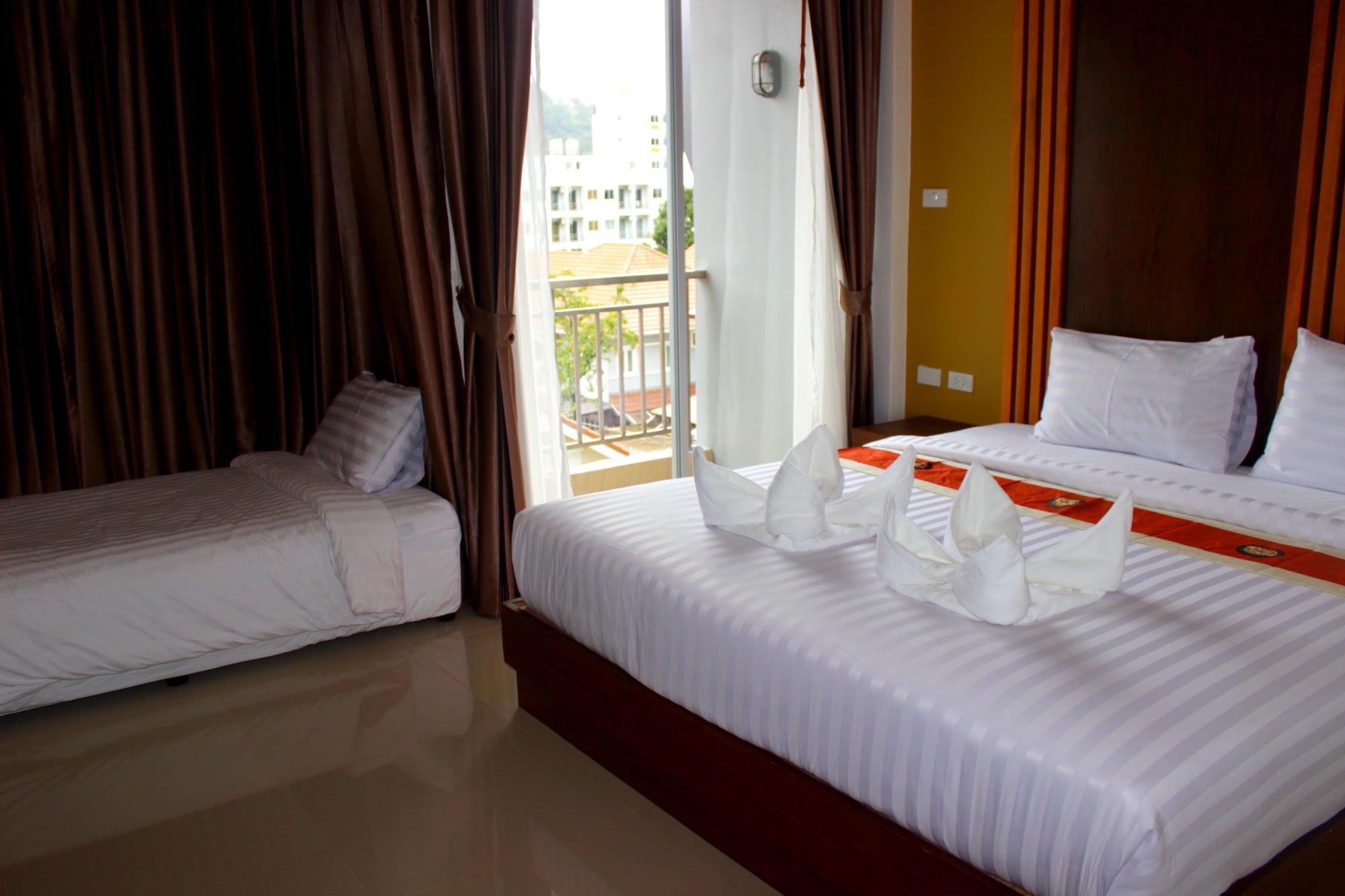 Tropical Sunset Hotel