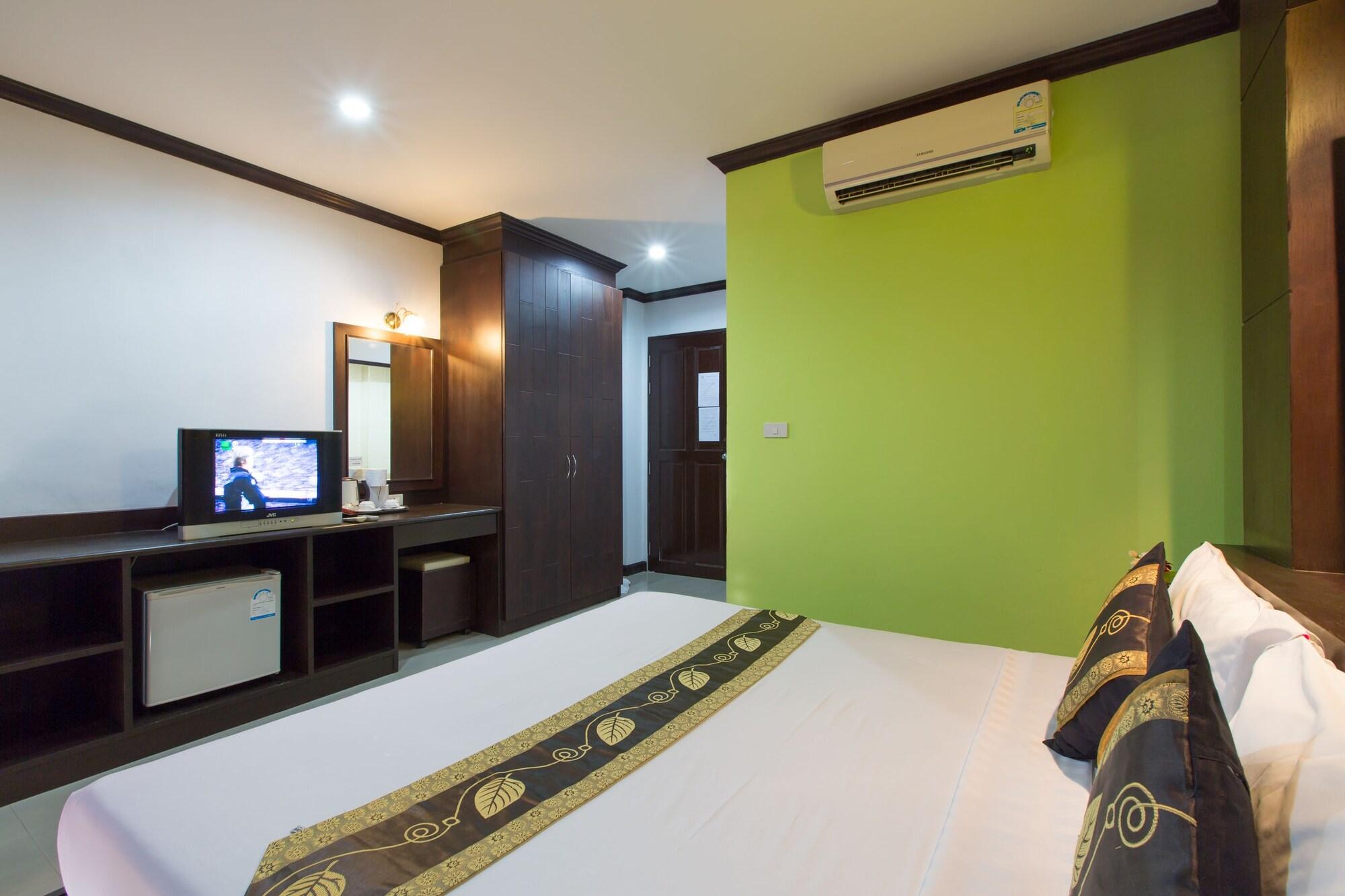 Buri Hotel Patong