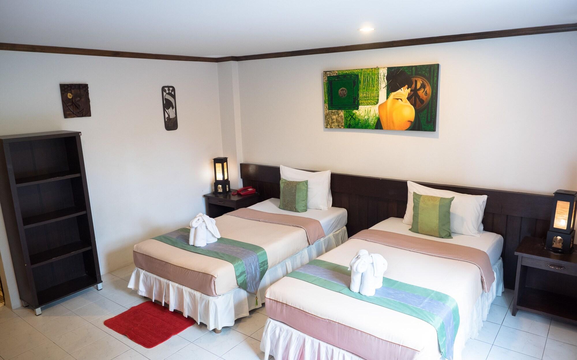 Hotel The 2*