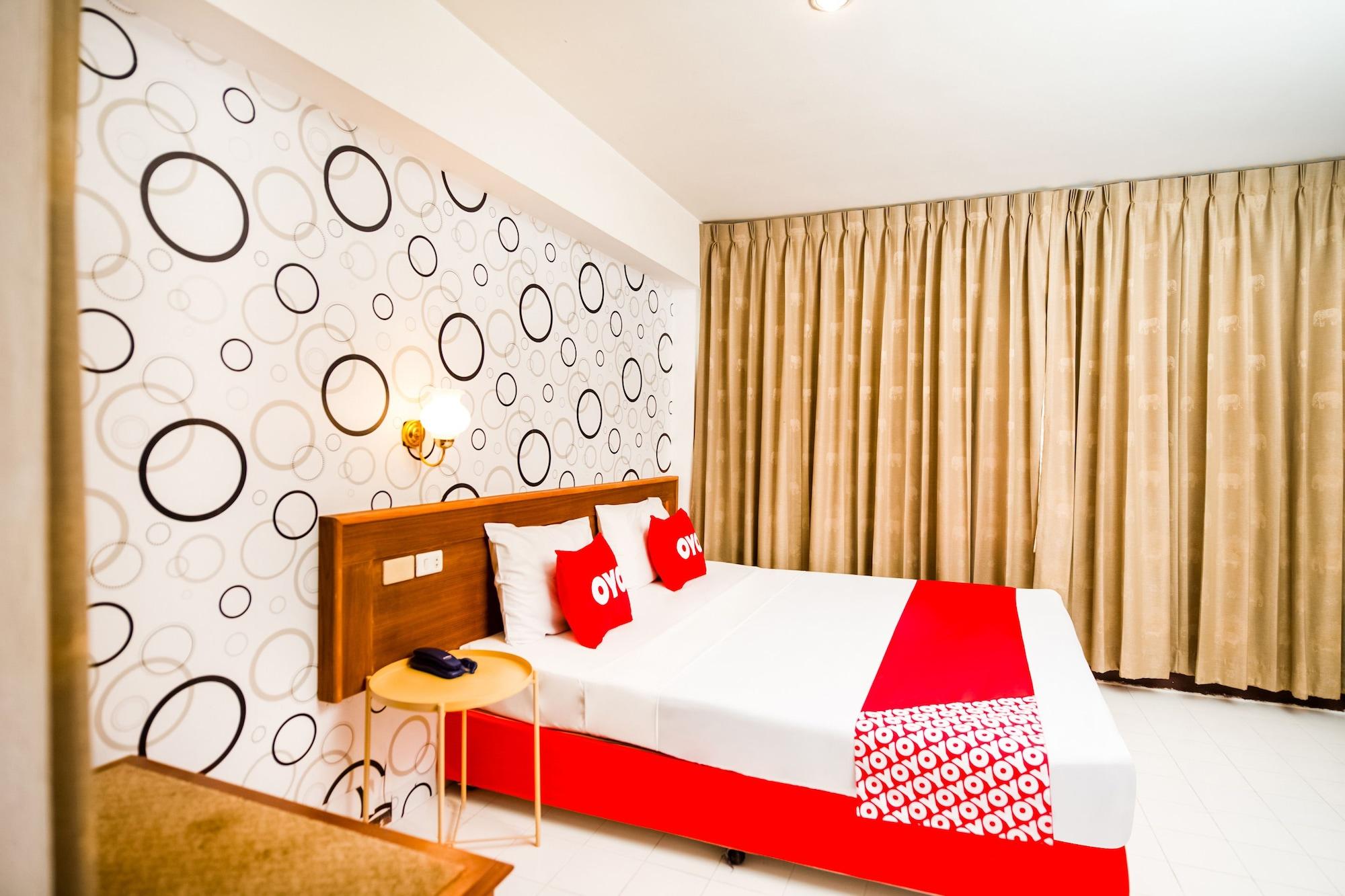 Oyo 320 Regent 2002 Hotel