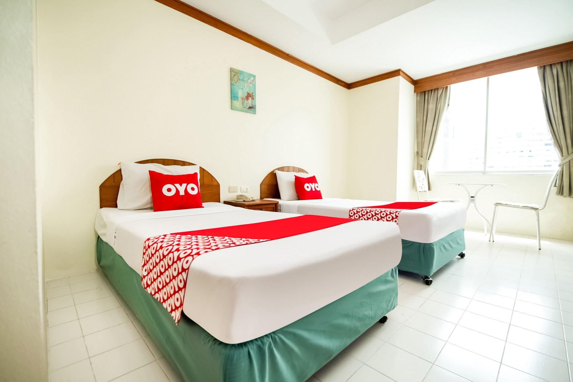 Hotel Oyo 320 Regent 2002 3*