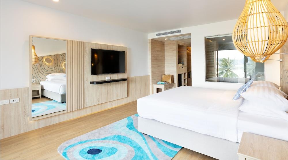Liv Phuket Beachfront 4* Patong