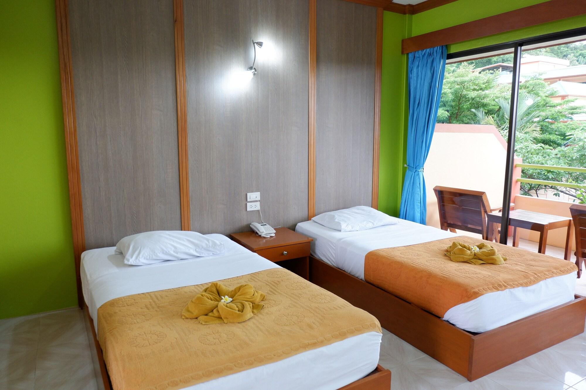 Village Hotel 3*